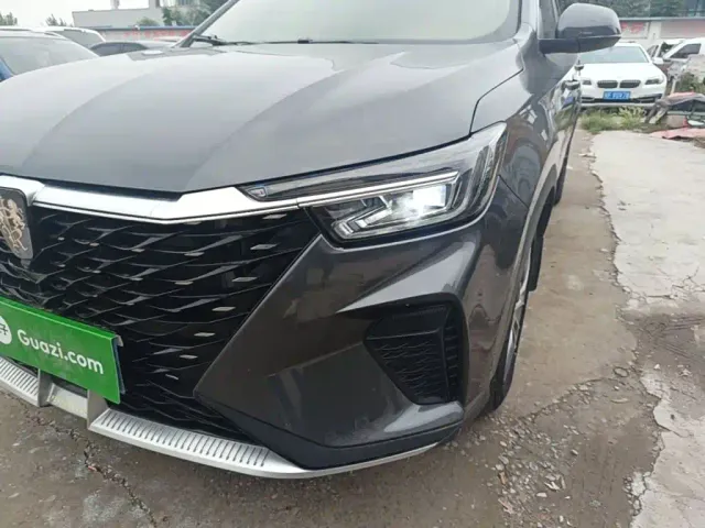 Roewe RX5 — Фото автомобиля 23