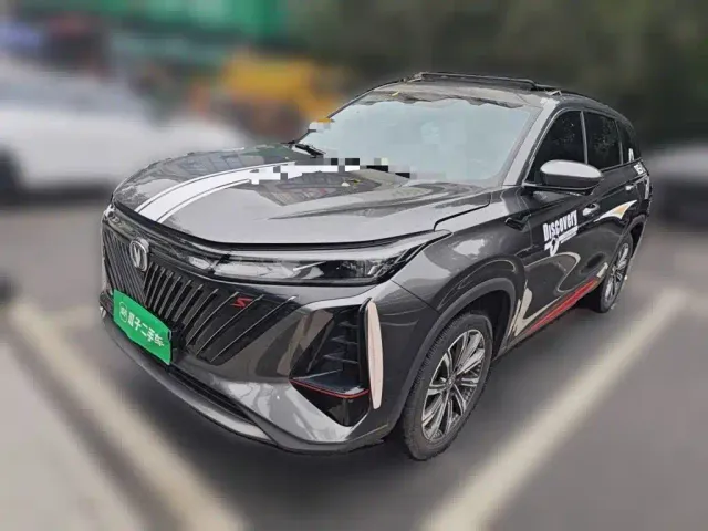 Фотография автомобиля — Changan CS75 Plus