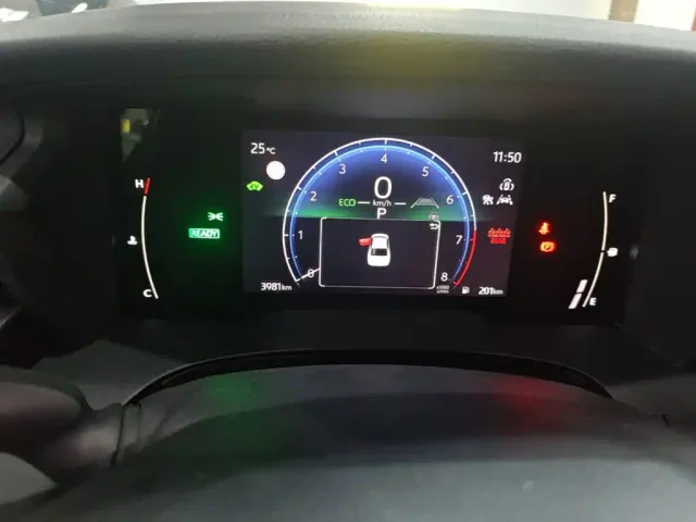 Toyota Camry — Фото автомобиля 11