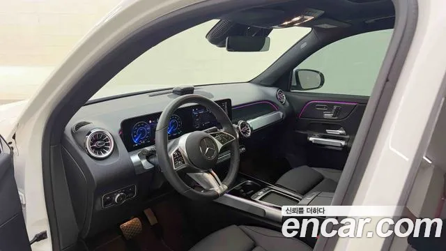 Mercedes-Benz EQB X243 — Фото автомобиля 14