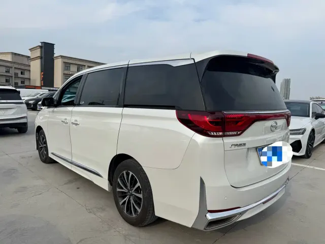 GAC Trumpchi M8 — Фото автомобиля 6