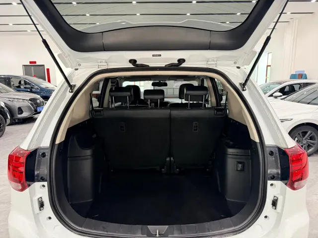 Mitsubishi Outlander — Фото автомобиля 14