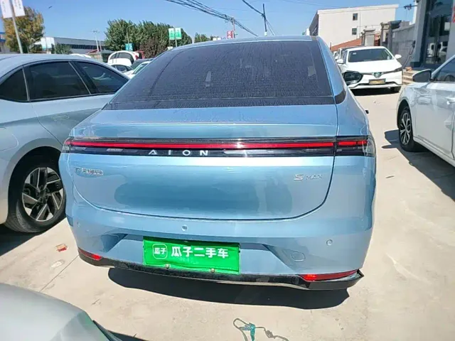 GAC Aion S MAX — Фото автомобиля 5