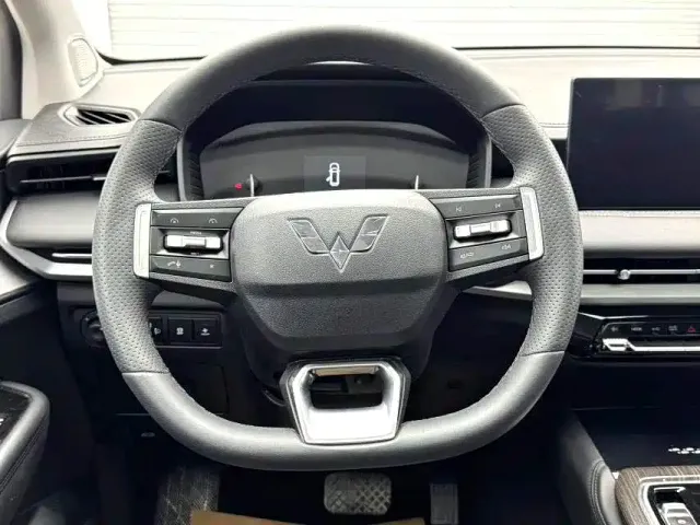Wuling Jiachen — Фото автомобиля 9