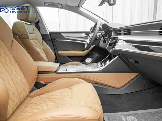 Audi A7L — Фото автомобиля 18