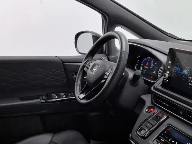 Honda Elysion — Фото автомобиля 22