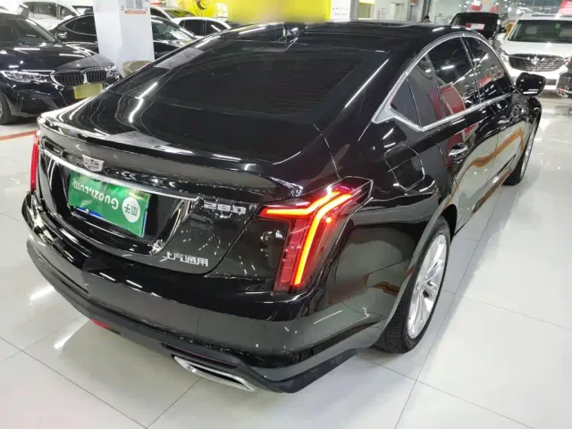 Cadillac CT5 — Фото автомобиля 4