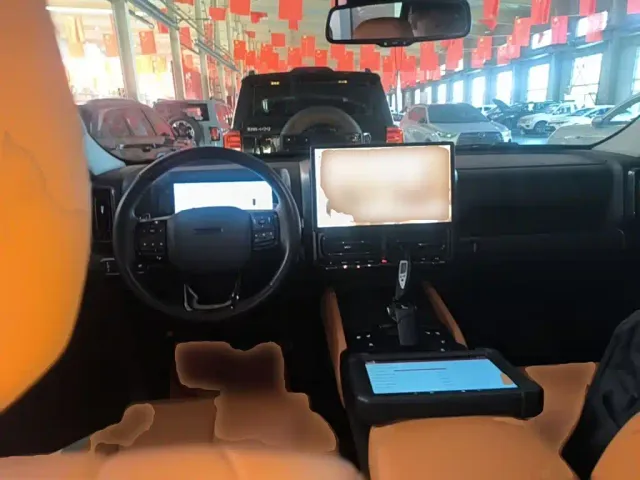 Haval H9 — Фото автомобиля 9