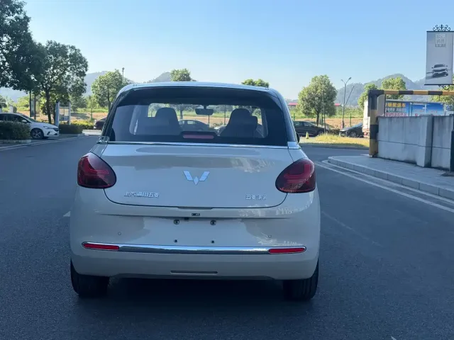 Wuling Motors Wuling Bingo 2024 333km Smart Connect Edition — Фото автомобиля 13