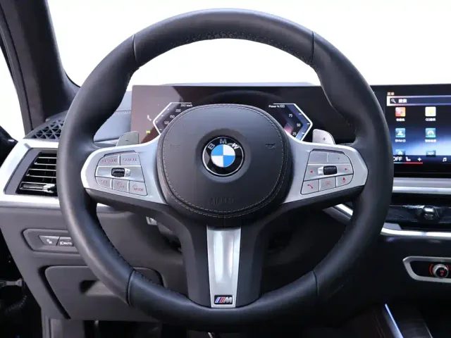 BMW X5 — Фото автомобиля 16