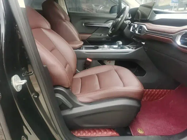 Geely Haoyue — Фото автомобиля 24