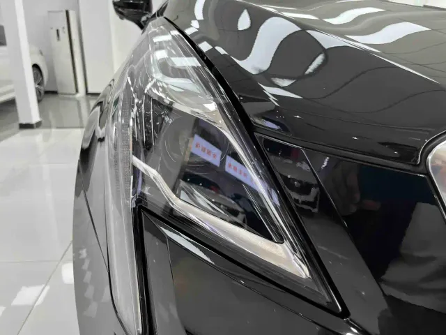 Cadillac XT5 — Фото автомобиля 15