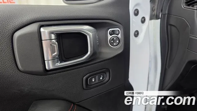 Jeep Wrangler Wrangler (JL) 2.0 Rubicon 2 двери — Фото автомобиля 26