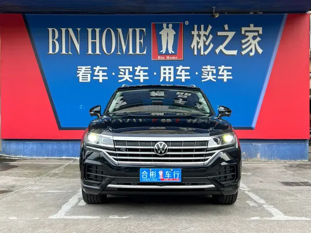 Volkswagen Touareg — Фото автомобиля 21