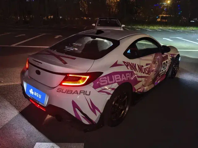 Subaru BRZ — Фото автомобиля 3