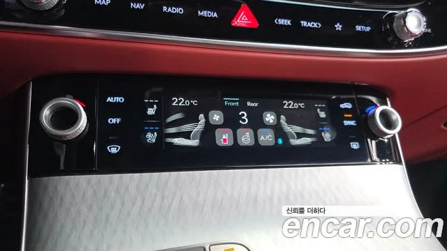 Genesis GV70 2.5T Бензин AWD — Фото автомобиля 17