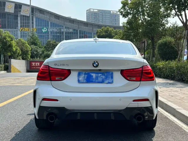 BMW 1 Series — Фото автомобиля 4