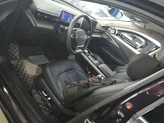 Wuling Starlight — Фото автомобиля 14