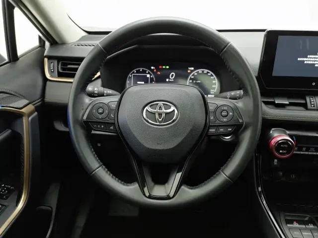 Toyota Wildlander — Фото автомобиля 11