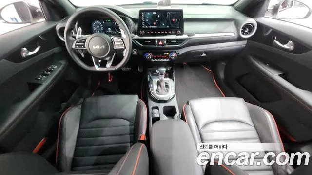 Kia K3 Новый K3 2 поколение 1.6 Turbo GT 5 дверей — Фото автомобиля 6