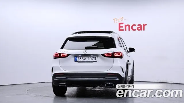 Mercedes-Benz GLA-Class — Фото автомобиля 4