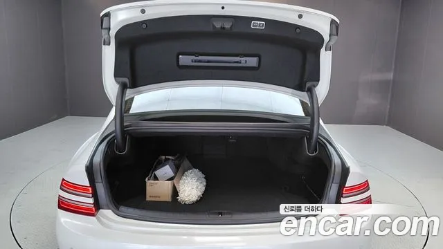 Genesis G80 RG3 — Фото автомобиля 19