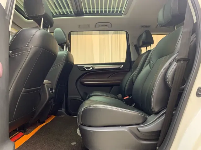 GAC Trumpchi M6 — Фото автомобиля 9