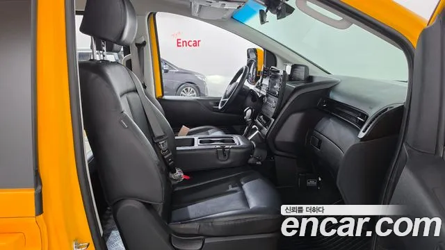 Hyundai Staria — Фото автомобиля 16