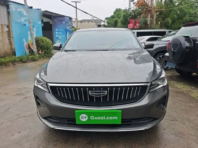 Geely Emgrand — Фото автомобиля 2