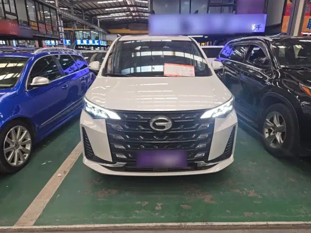 GAC Trumpchi M6 — Фото автомобиля 2