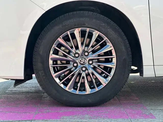 Toyota Alphard — Фото автомобиля 8