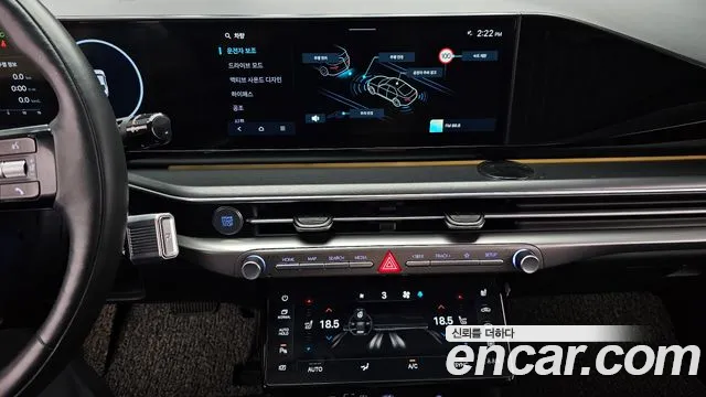 Hyundai Grandeur Grandeur (GN7) 3.5 Бензин 2WD — Фото автомобиля 12