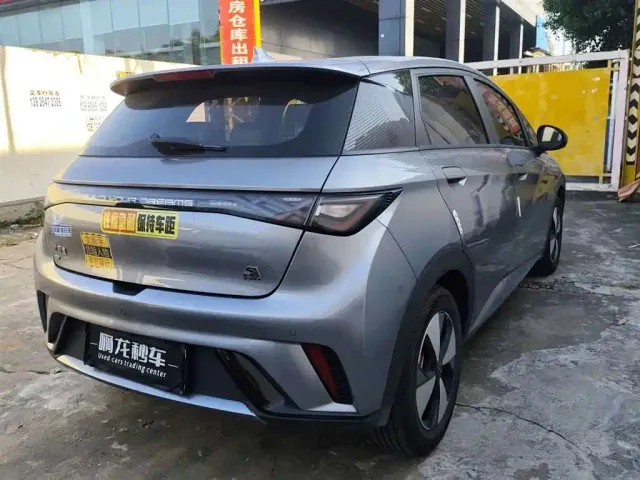 BYD Dolphin — Фото автомобиля 9