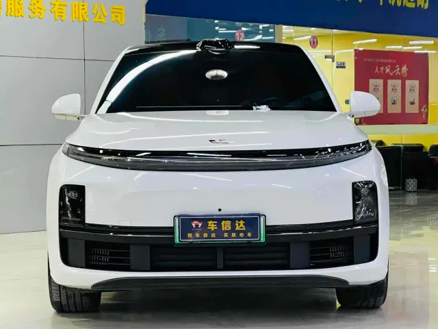 Li Auto L7 — Фото автомобиля 2