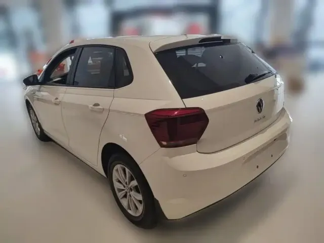 Volkswagen Polo 2021 Plus 1.5L Automatic Colorful Tech Edition — Фото автомобиля 6