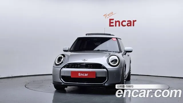 Mini Cooper — Фото автомобиля 3
