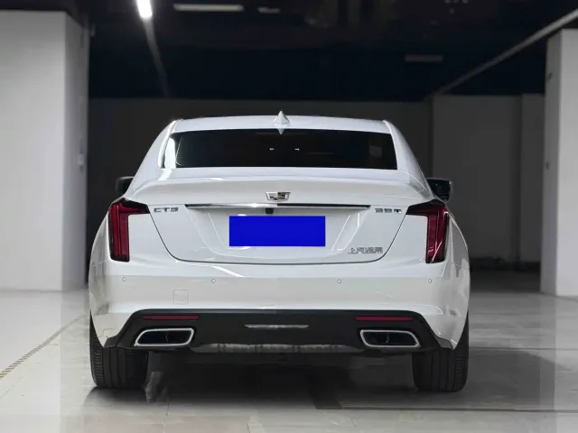 Cadillac CT5 — Фото автомобиля 4