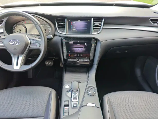 Infiniti QX50 — Фото автомобиля 18