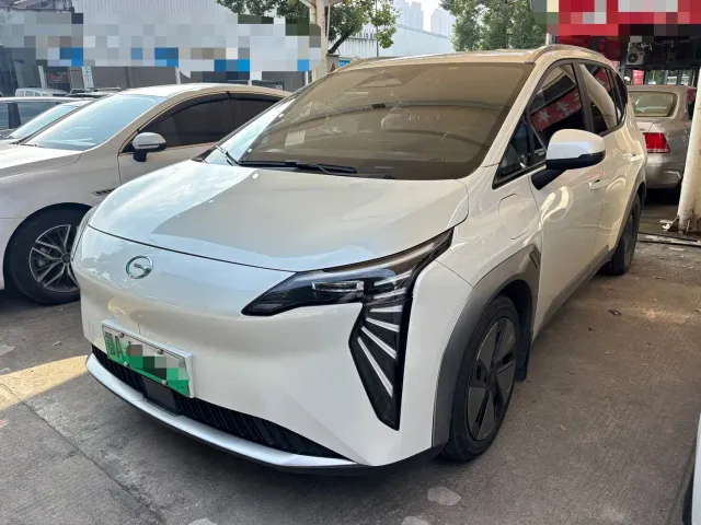Фотография автомобиля — GAC Aion Y