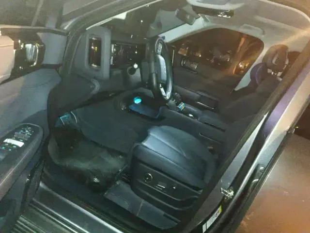 BYD FangChengBao Leopard 5 — Фото автомобиля 9