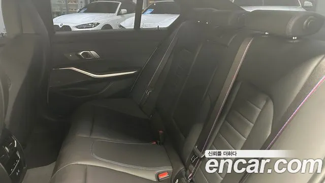 BMW 3 Series — Фото автомобиля 7
