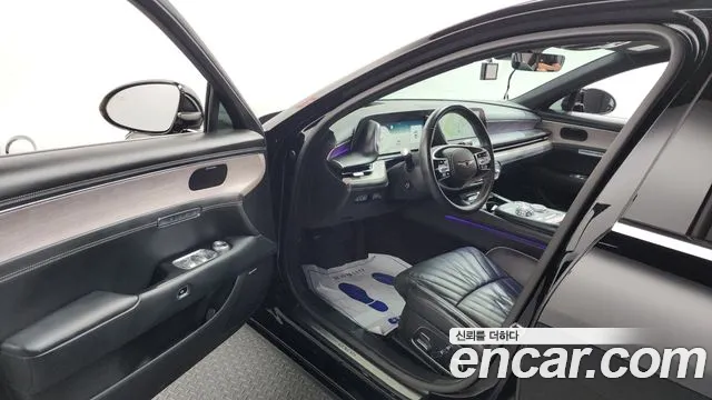 Genesis G90 Бензин 3.5 турбо AWD — Фото автомобиля 10