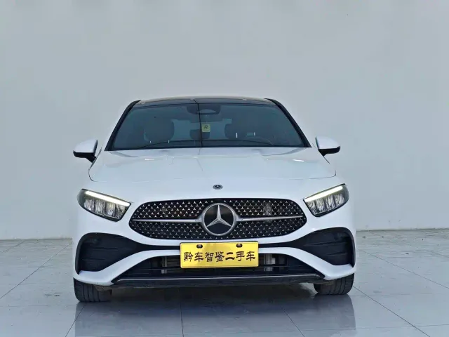 Mercedes-Benz A-Class — Фото автомобиля 2