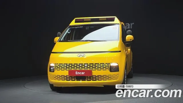 Hyundai Staria — Фото автомобиля 3