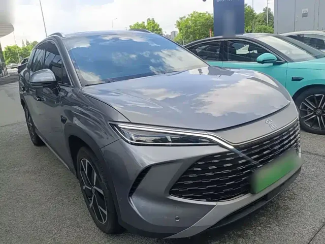 BYD Song L DM-i — Фото автомобиля 3