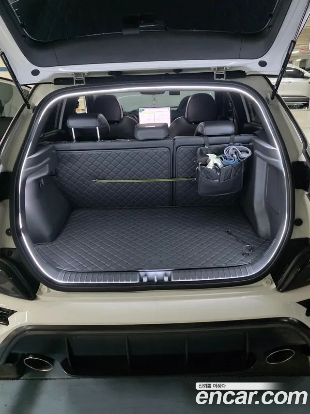 Hyundai Kona Kona (New) — Фото автомобиля 11
