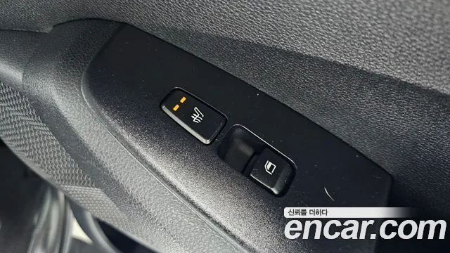 Kia Seltos — Фото автомобиля 16