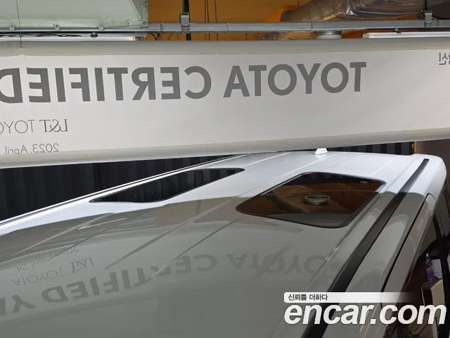 Toyota Alphard — Фото автомобиля 7