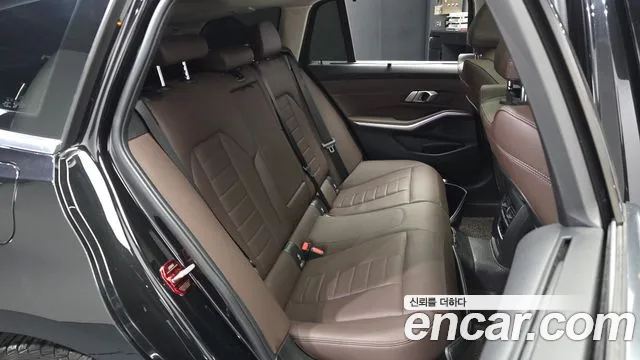 BMW 3-Series 3 серия (G20) 320d Touring Luxury — Фото автомобиля 12