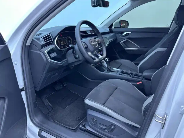Audi Q3 — Фото автомобиля 6